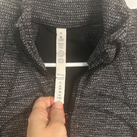 Lululemon Define Jacket - Picture 5 of 5